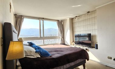 Departamento en Venta con 2 Estacionamientos, Huechuraba