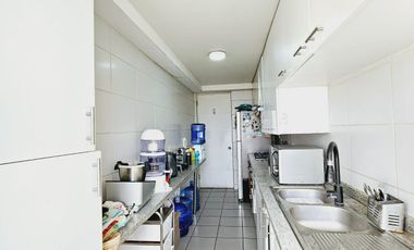 Departamento en Venta con 2 Estacionamientos, Huechuraba