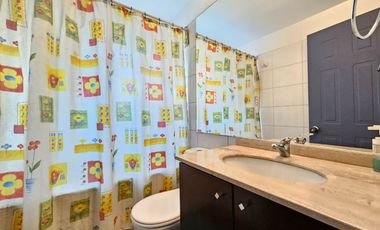 Casa Dentro Decondominio, Huechuraba, Colegio SFJ