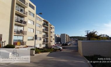 Dpto. 3 Dorm / 2 Baños / 1 Est.-(Amueblado).-Peñablanca, Villa Alemana. V Región.-