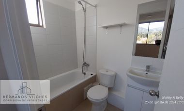 Dpto. 3 Dorm / 2 Baños / 1 Est.-(Amueblado).-Peñablanca, Villa Alemana. V Región.-