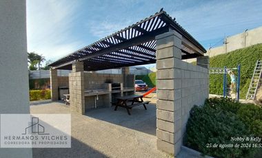 Dpto. 3 Dorm / 2 Baños / 1 Est.-(Amueblado).-Peñablanca, Villa Alemana. V Región.-