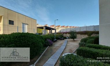 Dpto. 3 Dorm / 2 Baños / 1 Est.-(Amueblado).-Peñablanca, Villa Alemana. V Región.-