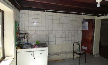 Se vende Casa 2 pisos en buen estado Chilla Viejo