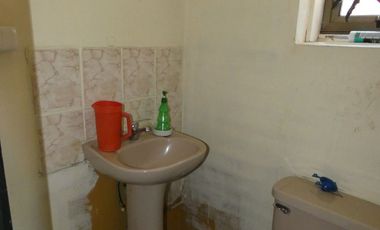 Se vende Casa 2 pisos en buen estado Chilla Viejo