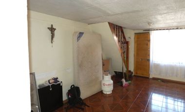 Se vende Casa 2 pisos en buen estado Chilla Viejo