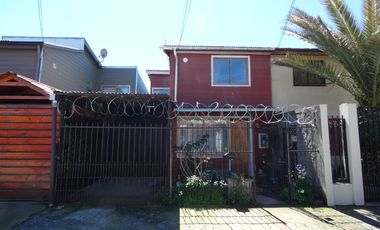 Se vende Casa 2 pisos en buen estado Chilla Viejo