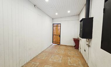 Casa en Venta 5D, 4B,4E,Microario, GC bajos, Pedro Fontova,Huechuraba