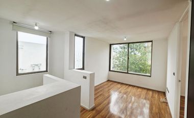 Casa en Venta 5D, 4B,4E,Microario, GC bajos, Pedro Fontova,Huechuraba