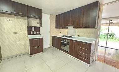 Casa en Venta 5D, 4B,4E,Microario, GC bajos, Pedro Fontova,Huechuraba