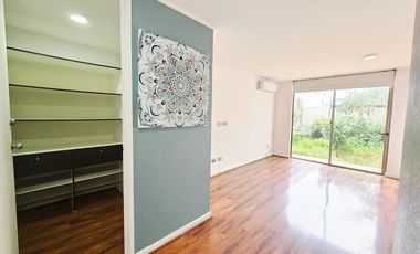 Casa en Venta 5D, 4B,4E,Microario, GC bajos, Pedro Fontova,Huechuraba