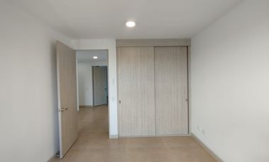 Apartamento en Arriendo  en Unidad Cerrada ubicado en Pinares Alto