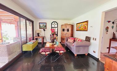 Espectacular Casa En Barrio Santa Rosa 5d, 4b, Huechuraba