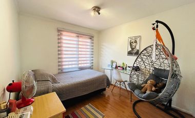 Espectacular Casa En Barrio Santa Rosa 5d, 4b, Huechuraba