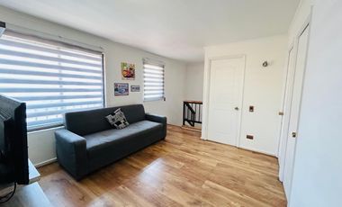 Espectacular Casa En Barrio Santa Rosa 5d, 4b, Huechuraba