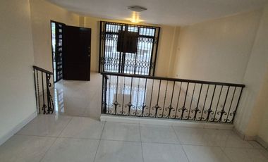 Departamento en Alquiler en los Ceibos, 3 Habitaciones, 3 Baños, 1 Puesto de Parqueo,  Norte de Guayaquil.