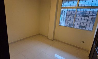 Departamento en Alquiler en los Ceibos, 3 Habitaciones, 3 Baños, 1 Puesto de Parqueo,  Norte de Guayaquil.
