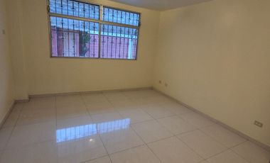 Departamento en Alquiler en los Ceibos, 3 Habitaciones, 3 Baños, 1 Puesto de Parqueo,  Norte de Guayaquil.
