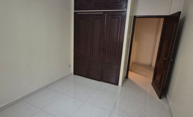 Departamento en Alquiler en los Ceibos, 3 Habitaciones, 3 Baños, 1 Puesto de Parqueo,  Norte de Guayaquil.