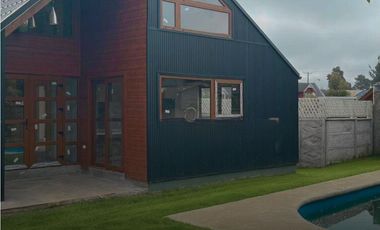 Casa en Pingueral a dos cuadras de la playa