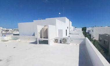 Casa Residencial en Cancín