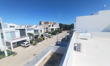 Casa Residencial en Cancín