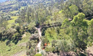 Se Vende Finca en Santa Barbara Junín, Cundinamarca.