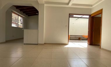 🏡✨ ¡GANGAZO! Casa Gigante en Barrio Jardín – $390.000.000 💰