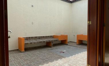 🏡✨ ¡GANGAZO! Casa Gigante en Barrio Jardín – $390.000.000 💰