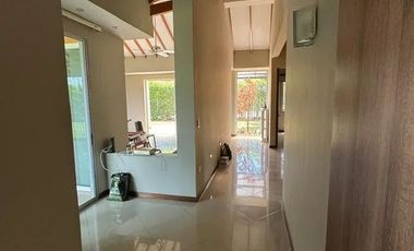 Renta Casa Campestre en Condominio Combia