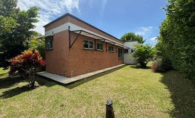 Renta Casa Campestre en Condominio Combia