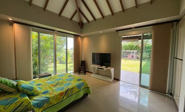 Renta Casa Campestre en Condominio Combia