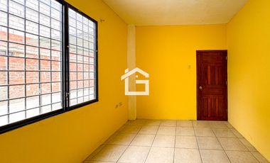 Casa Esquinera en Venta en Lilian María, Machala
