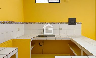 Casa Esquinera en Venta en Lilian María, Machala