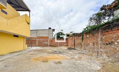 Casa Esquinera en Venta en Lilian María, Machala