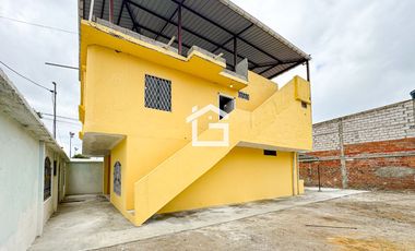 Casa Esquinera en Venta en Lilian María, Machala