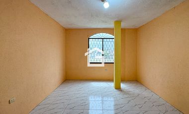 Casa Esquinera en Venta en Lilian María, Machala
