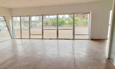Arriendo Local con Oficinas – Ubicación Estratégica en Talagante