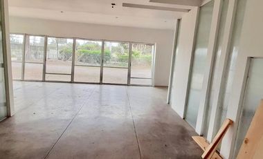 Arriendo Local con Oficinas – Ubicación Estratégica en Talagante