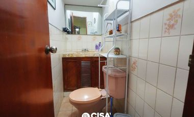 VENDO POR VIAJE! Departamento en PRIMER PISO – 142.93 m² C/ COCHERA