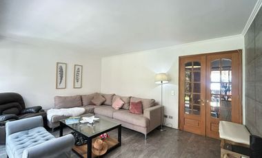 Exclusiva Casa en venta,dentro de Condominio, Huechuraba