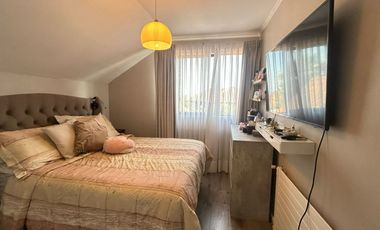 Exclusiva Casa en venta,dentro de Condominio, Huechuraba