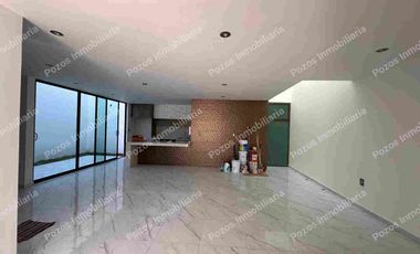 Casa nueva en venta en Metepec, Moderna, funcional, 3 niveles,  con roof garden