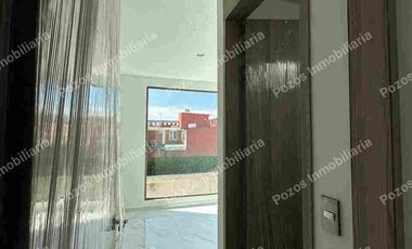 Casa nueva en venta en Metepec, Moderna, funcional, 3 niveles,  con roof garden