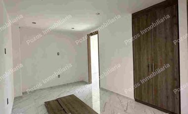 Casa nueva en venta en Metepec, Moderna, funcional, 3 niveles,  con roof garden