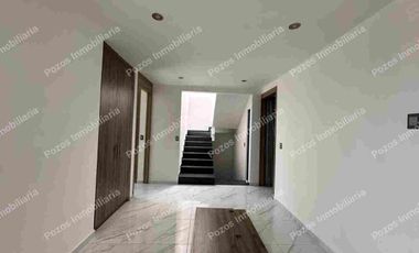 Casa nueva en venta en Metepec, Moderna, funcional, 3 niveles,  con roof garden