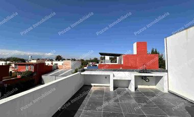 Casa nueva en venta en Metepec, Moderna, funcional, 3 niveles,  con roof garden