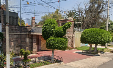 CASA EN CALLE LESBOS, LOMAS ESTRELLA, IZTAPALAPA