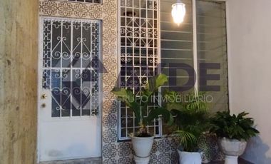 CASA EN VENTA EN COLINAS DE LA NORMAL