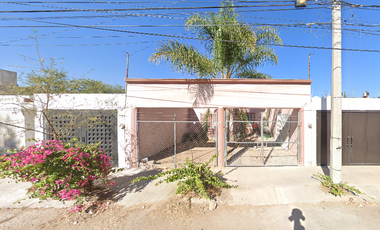 Casa en Venta en Paseos de Aguascalientes. Ags.